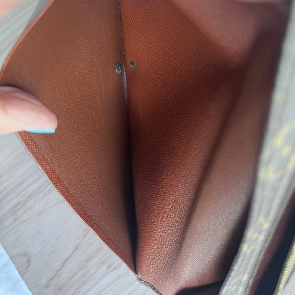 Louis Vuitton vintage clutch wallet hand paired and sealed Vivienne inspired. - Picture 6 of 12